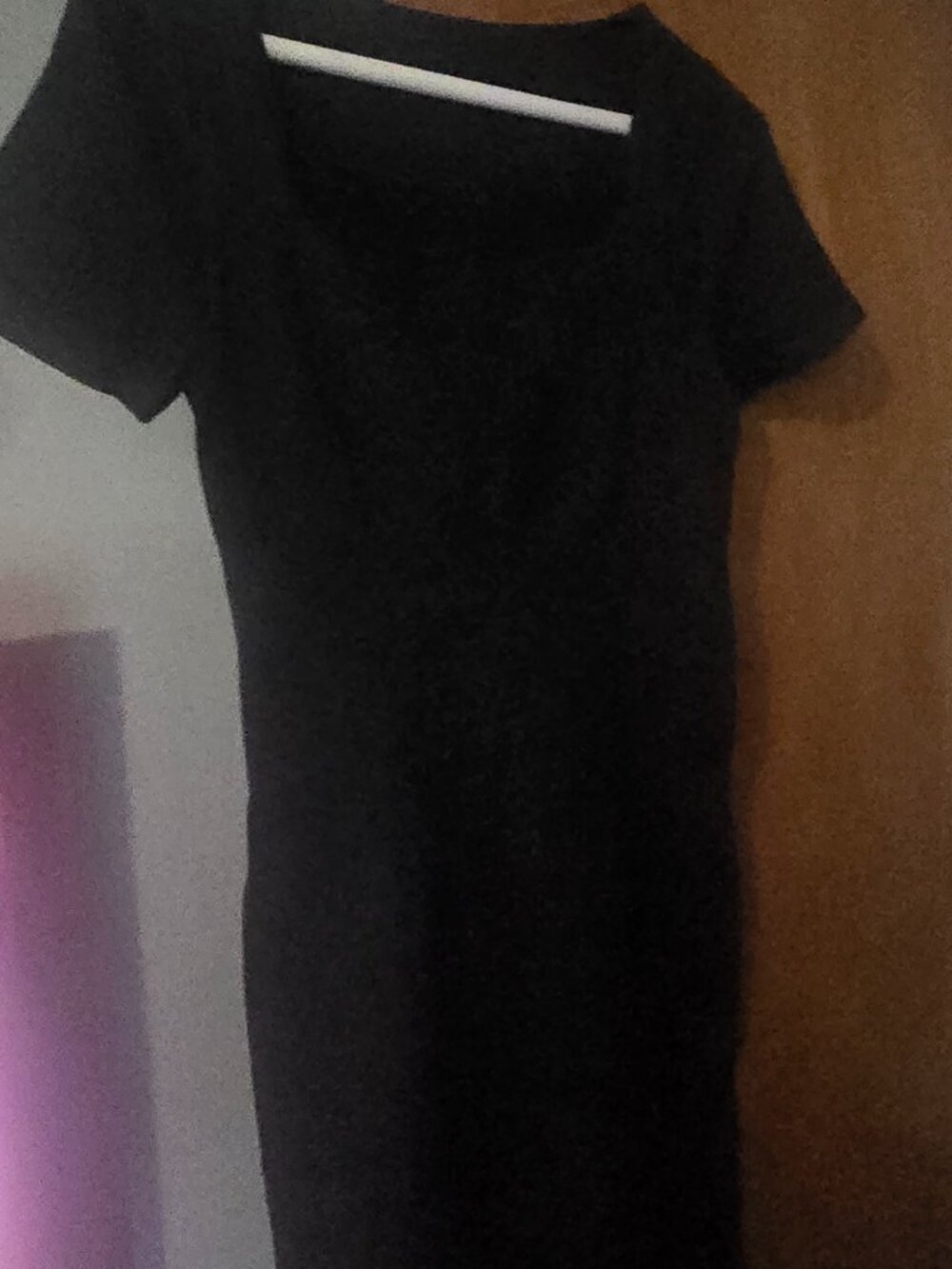 Black ribbed bodycon dress